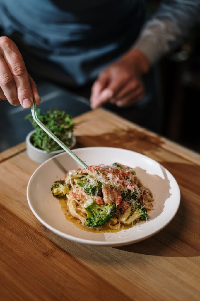 pexels cottonbro 4253126ham brocoli pasta