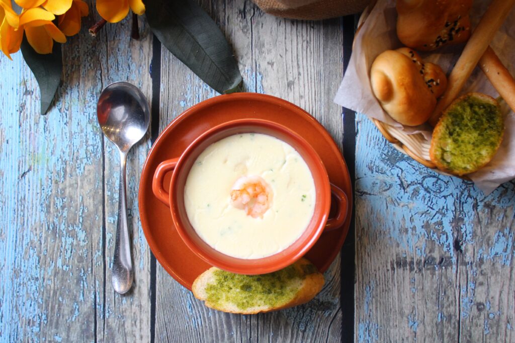 pexels shameel mukkath 3421394 5639441creamy mash to soup shortcut